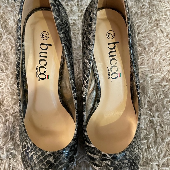 3/$15 Snakeskin pattern platform high heels wedge shoes Bucco Capensis Us 6.5 - Picture 6 of 9